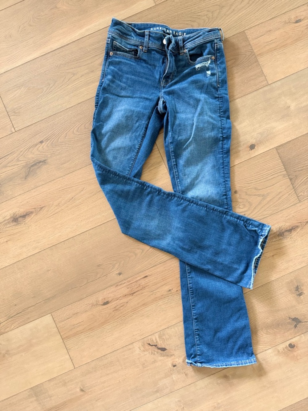 American Eagle Outfitters Women's Medium Blue Kickboot Jeans 4 Extra Long